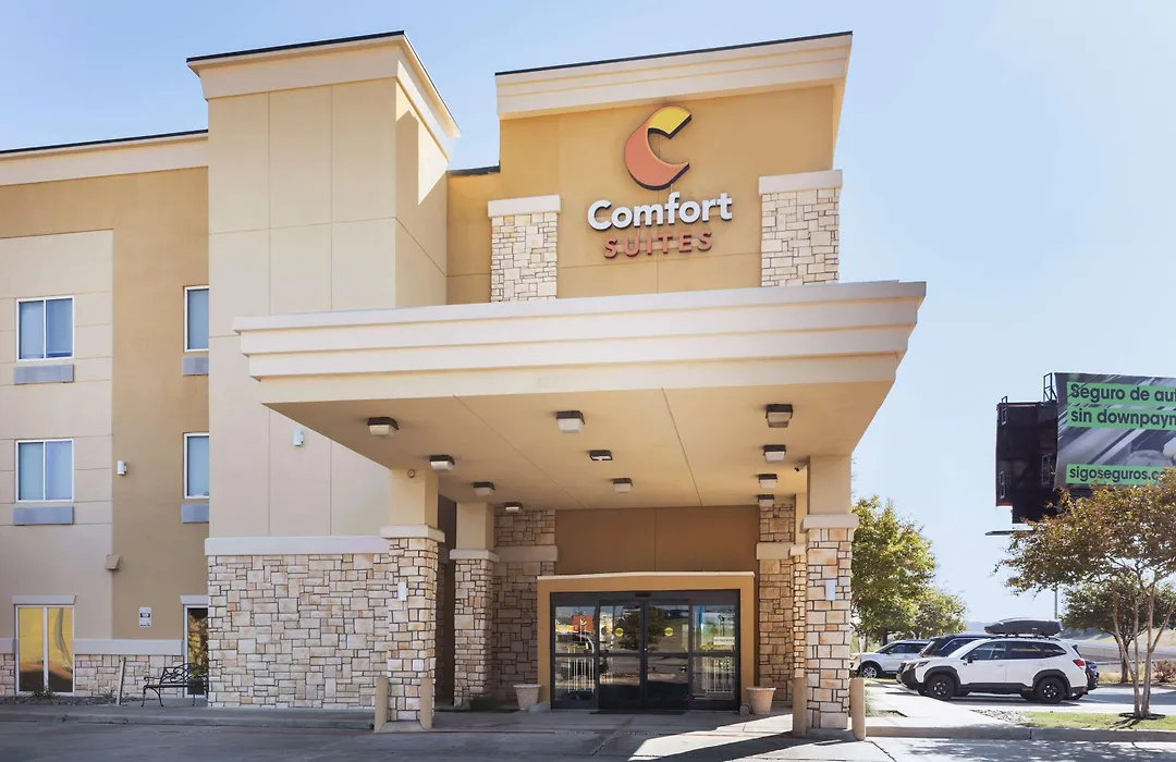 Comfort Suites West Dallas - Cockrell Hill-1