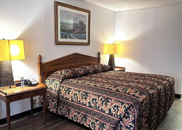 Hotel: Executive Inn