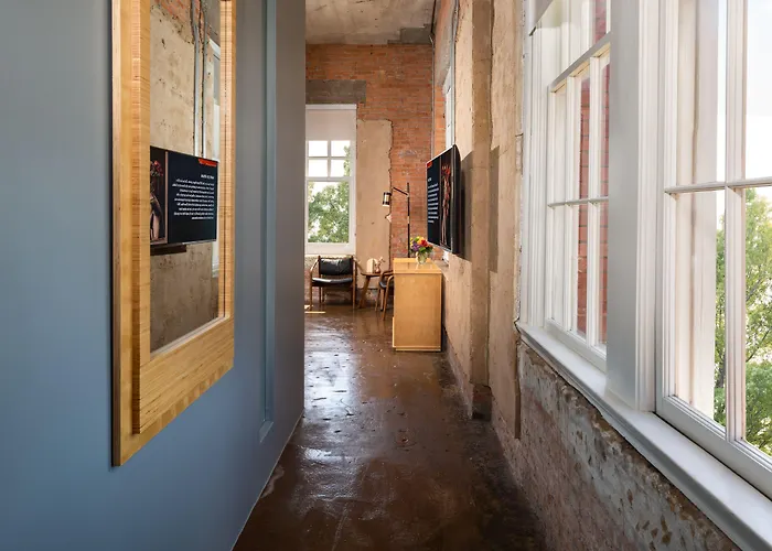 Resort: Canvas Hotel Dallas